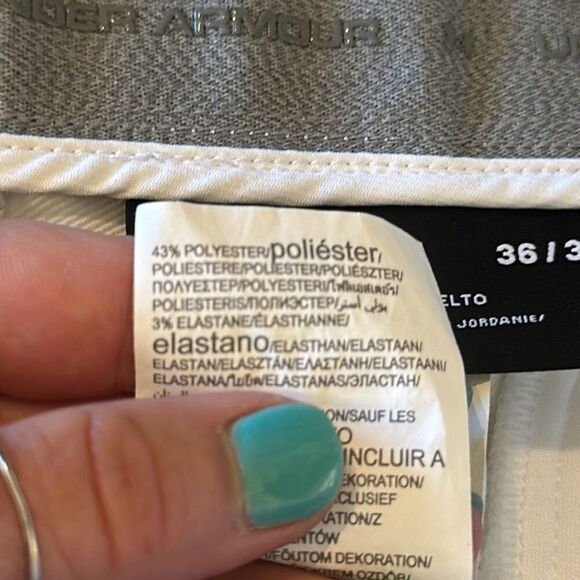 Under Armour Loose Fit White Golf Athletic Pants Tapered Leg size W36 x L30 - Picture 9 of 9